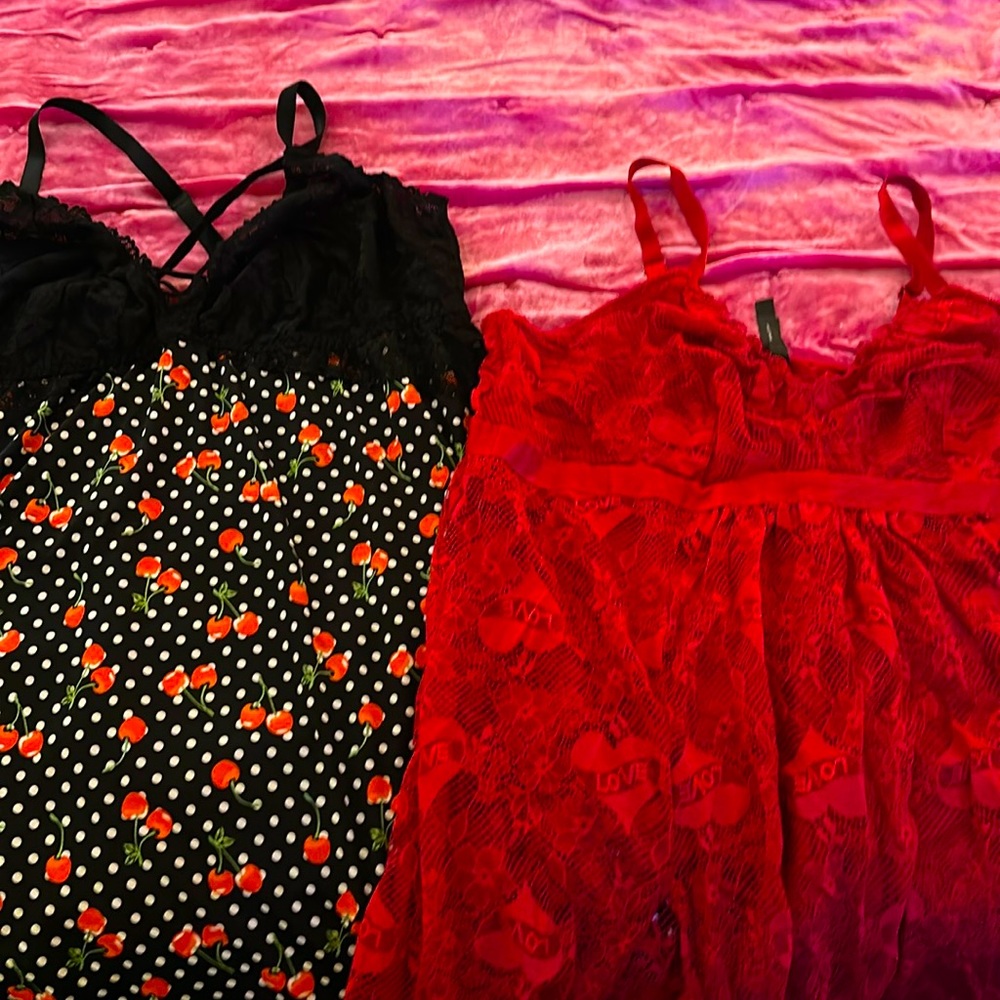 Set of 2 perfect condition Valentine’s Torrid chemises with bonus green chemise!